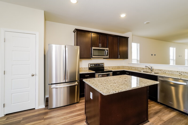 2,500/Mo, 328 Cobb Branch Dr Maxwell, TX 78656 Kitchen View