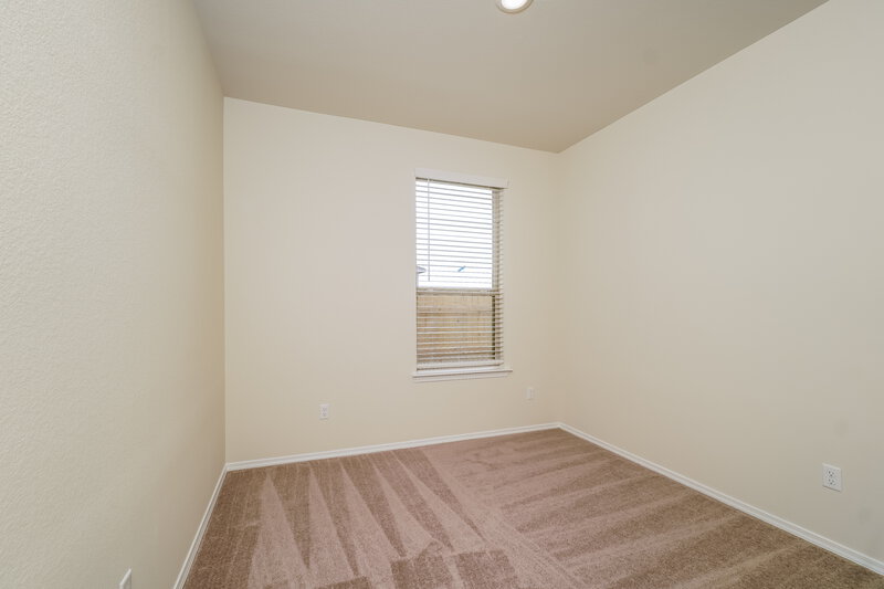 2,500/Mo, 328 Cobb Branch Dr Maxwell, TX 78656 Bedroom View 2