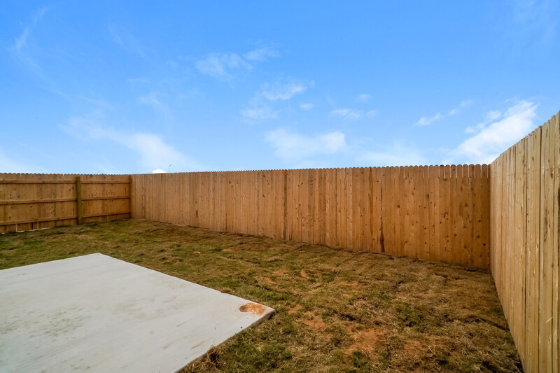 2,500/Mo, 328 Cobb Branch Dr Maxwell, TX 78656 Backyard View