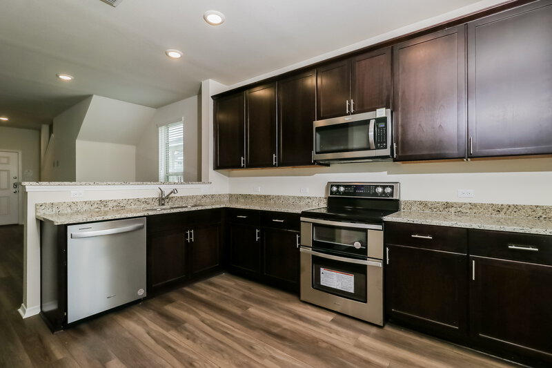 1,940/Mo, 320 Cobb Branch Dr Maxwell, TX 78656 Kitchen View 2