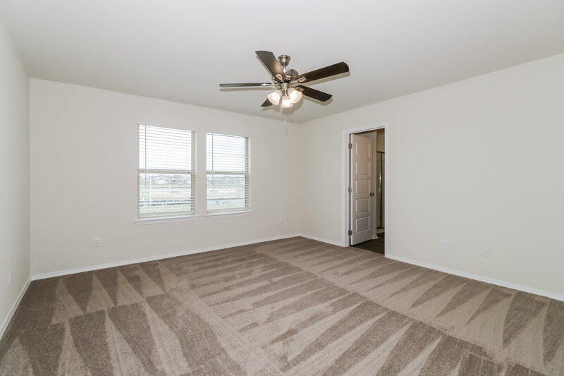 1,940/Mo, 320 Cobb Branch Dr Maxwell, TX 78656 Main Bedroom View
