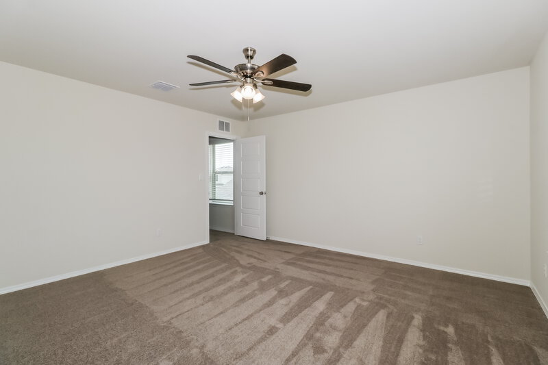 1,940/Mo, 320 Cobb Branch Dr Maxwell, TX 78656 Main Bedroom View 2