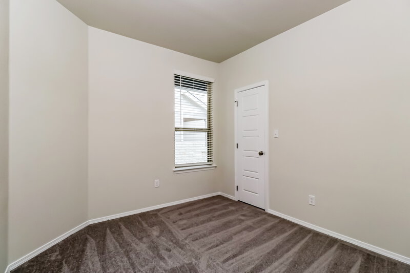 1,720/Mo, 312 Cobb Branch Dr Maxwell, TX 78656 Bedroom View 3