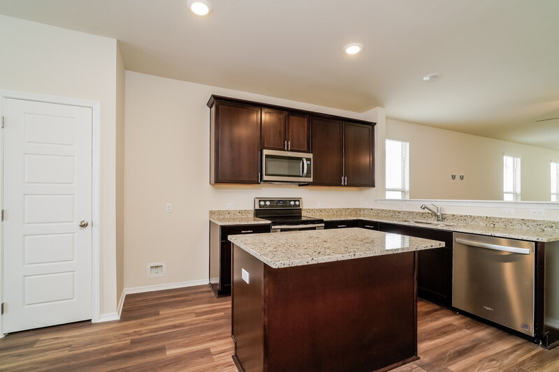 1,825/Mo, 296 Cobb Branch Dr Maxwell, TX 78656 Kitchen View