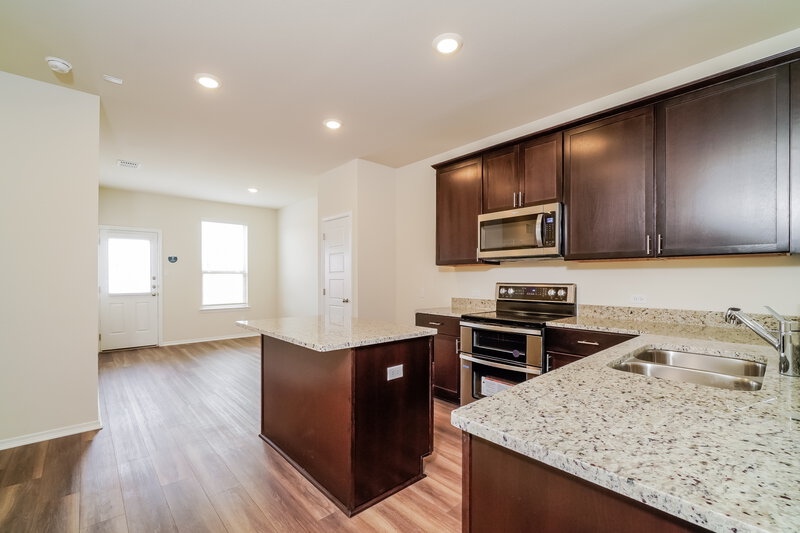 1,825/Mo, 296 Cobb Branch Dr Maxwell, TX 78656 Kitchen View 2
