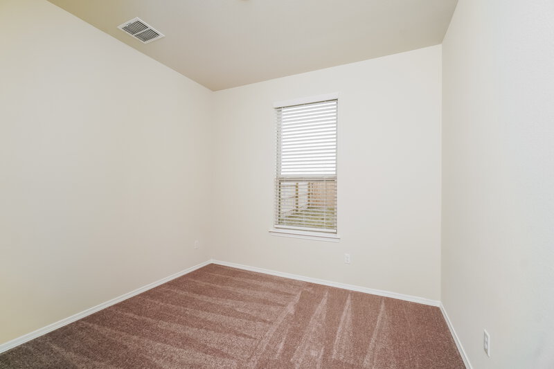 1,980/Mo, 288 Cobb Branch Dr Maxwell, TX 78656 Bedroom View 2