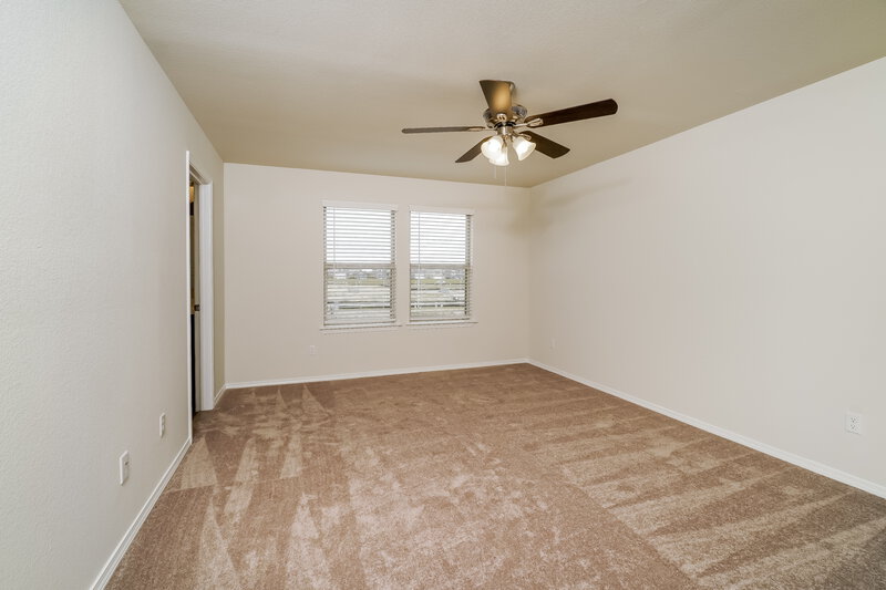 1,865/Mo, 282 Cobb Branch Dr Maxwell, TX 78656 Main Bedroom View