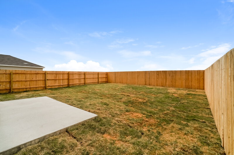 1,865/Mo, 282 Cobb Branch Dr Maxwell, TX 78656 Exterior View