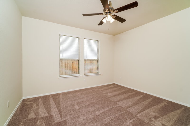 1,785/Mo, 274 Cobb Branch Dr Maxwell, TX 78656 Main Bedroom View