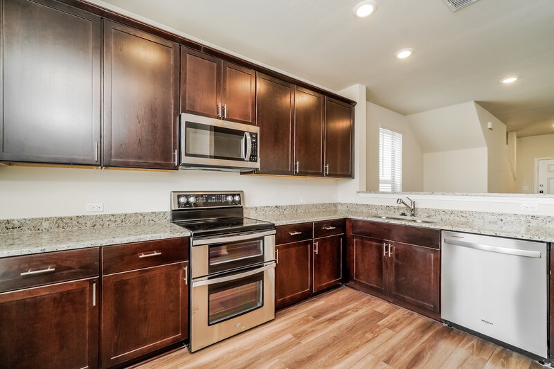 1,980/Mo, 266 Cobb Branch Dr Maxwell, TX 78656 Kitchen View 2