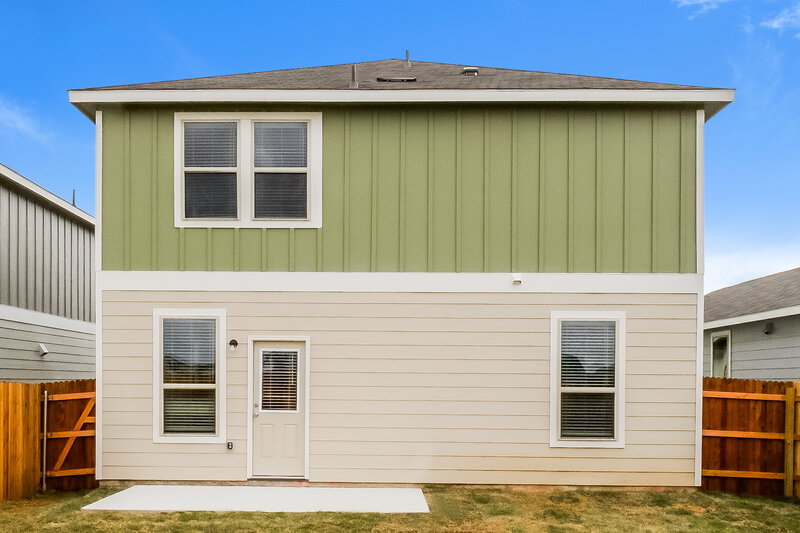 1,980/Mo, 266 Cobb Branch Dr Maxwell, TX 78656 Rear View