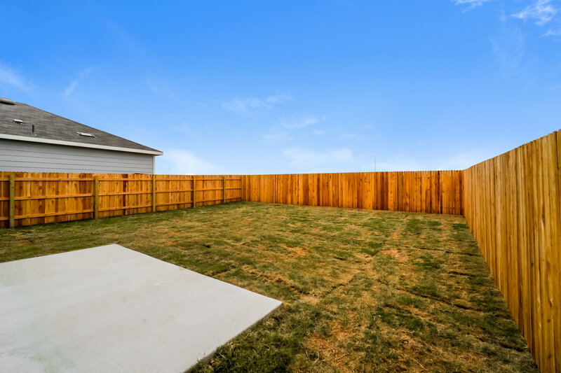 1,980/Mo, 266 Cobb Branch Dr Maxwell, TX 78656 Exterior View