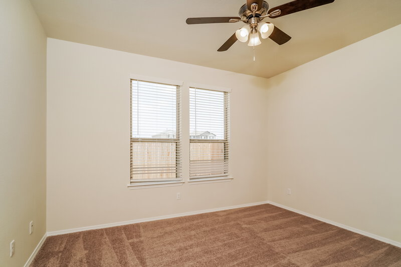1,785/Mo, 252 Cobb Branch Dr Maxwell, TX 78656 Main Bedroom View