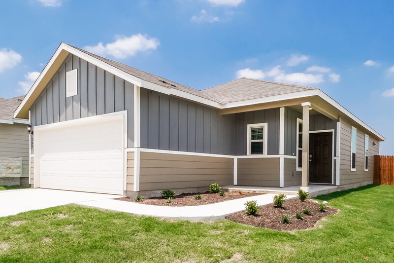 1,720/Mo, 244 Cobb Branch Dr Maxwell, TX 78656 Front View