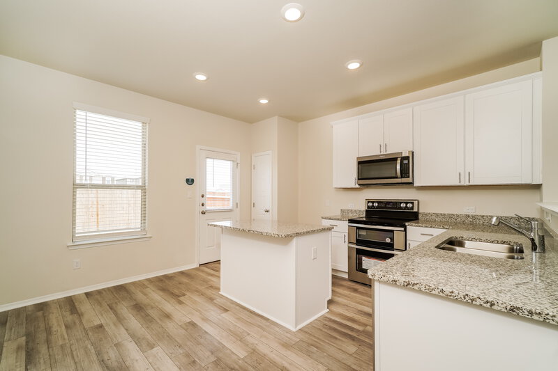 1,720/Mo, 244 Cobb Branch Dr Maxwell, TX 78656 Kitchen View 2
