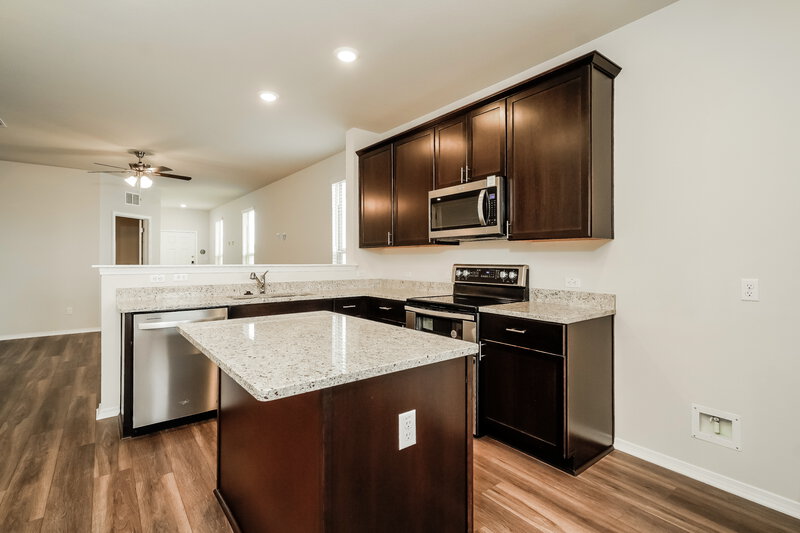 1,785/Mo, 222 Cobb Branch Dr Maxwell, TX 78656 Kitchen View