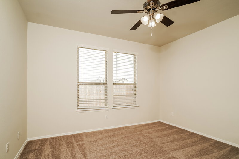 1,785/Mo, 222 Cobb Branch Dr Maxwell, TX 78656 Main Bedroom View