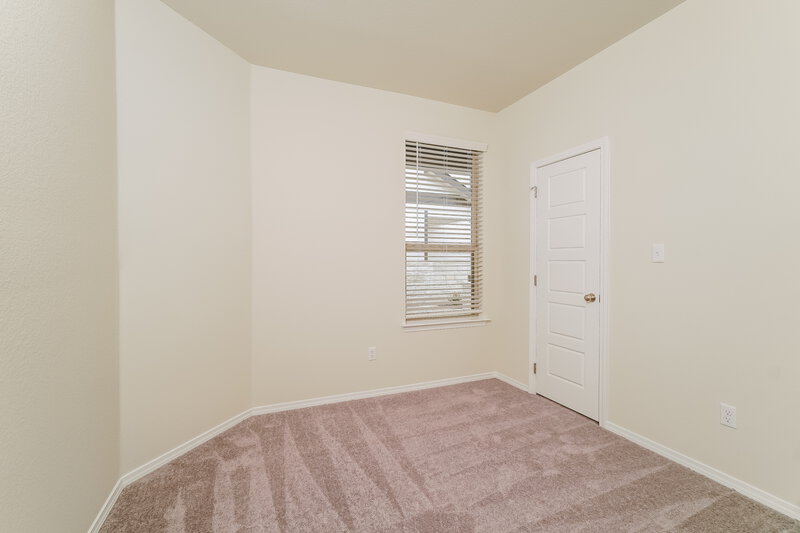 1,720/Mo, 214 Cobb Branch Dr Maxwell, TX 78656 Bedroom View 2