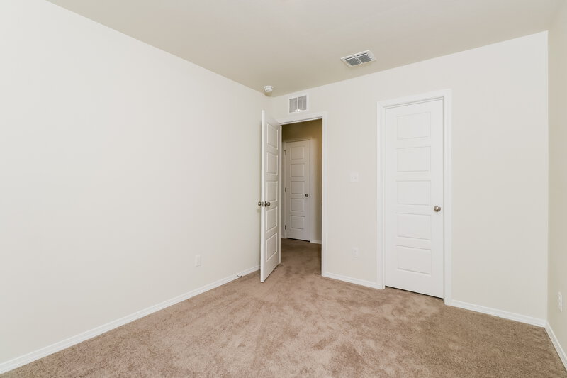1,795/Mo, 206 Cobb Branch Dr Maxwell, TX 78656 Bedroom View 2