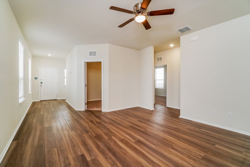 1,790/Mo, 200 Cobb Branch Dr Maxwell, TX 78656 Living Room View 2