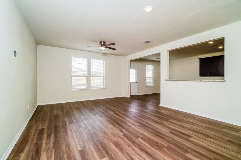 1,830/Mo, 176 Cobb Branch Dr Maxwell, TX 78656 Living Room View 3