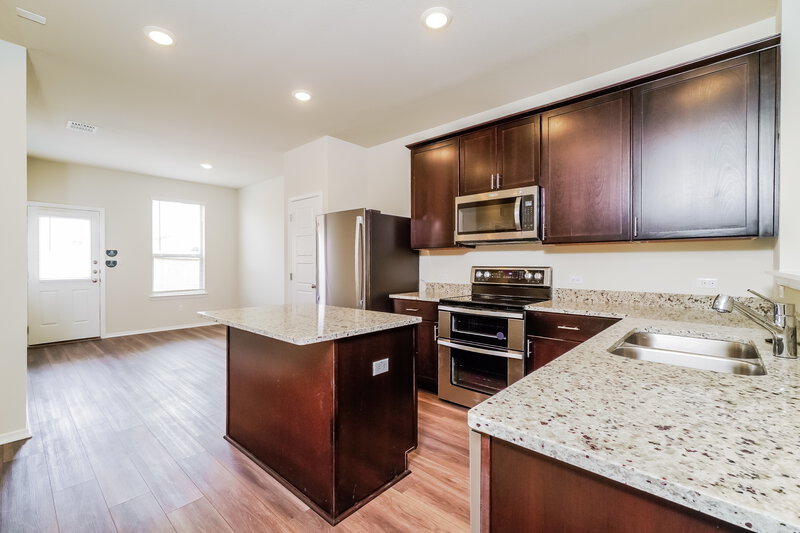 1,790/Mo, 170 Cobb Branch Dr Maxwell, TX 78656 Kitchen View