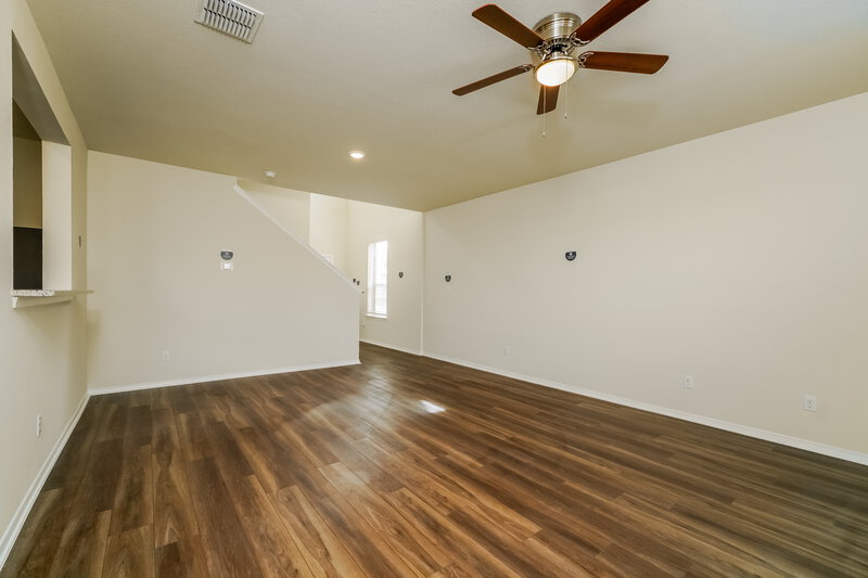 1,830/Mo, 162 Cobb Branch Dr Maxwell, TX 78656 Living Room View
