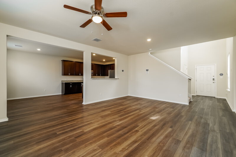 1,830/Mo, 162 Cobb Branch Dr Maxwell, TX 78656 Living Room View 2