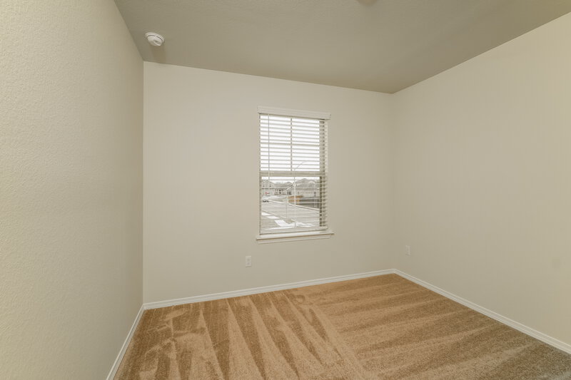 1,830/Mo, 162 Cobb Branch Dr Maxwell, TX 78656 Bedroom View 3
