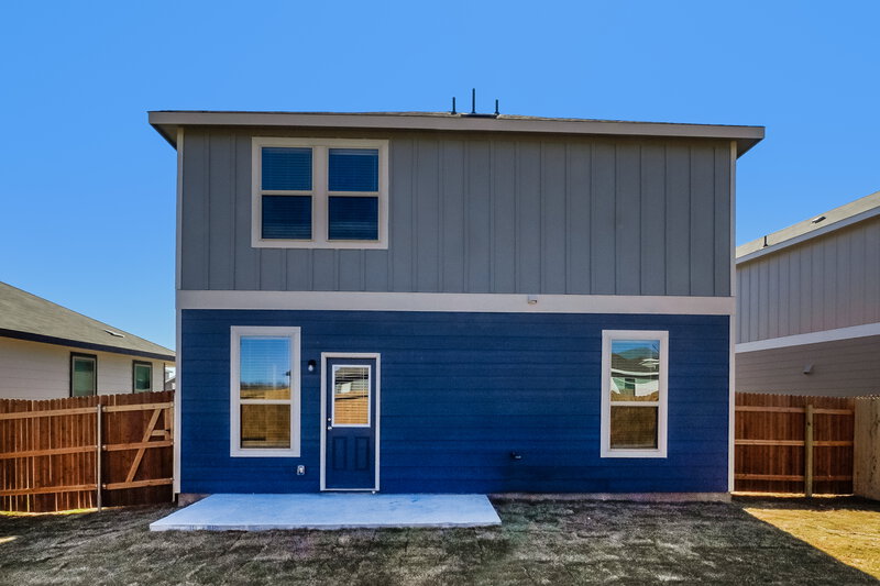 1,940/Mo, 156 Cobb Branch Dr Maxwell, TX 78656 Rear View
