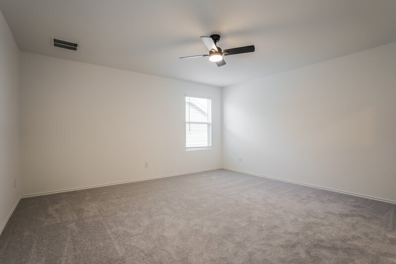 2,590/Mo, 204 Dragonfly Park Hutto, TX 78634 Main Bedroom View 2