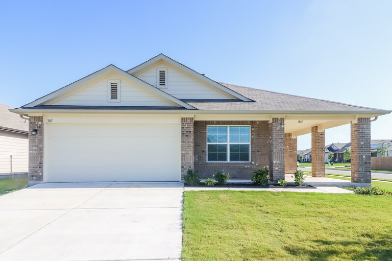 2,235/Mo, 307 Marimoor Dr Hutto, TX 78634 External View
