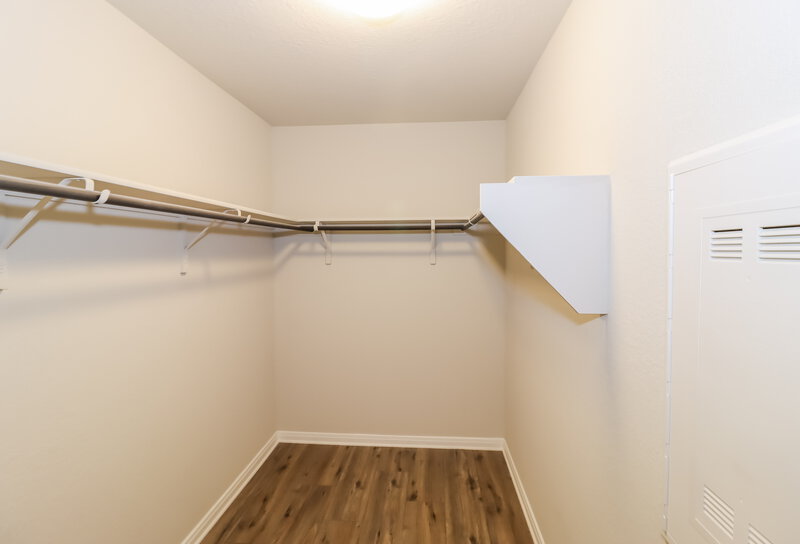 2,235/Mo, 307 Marimoor Dr Hutto, TX 78634 Walk In Closet View