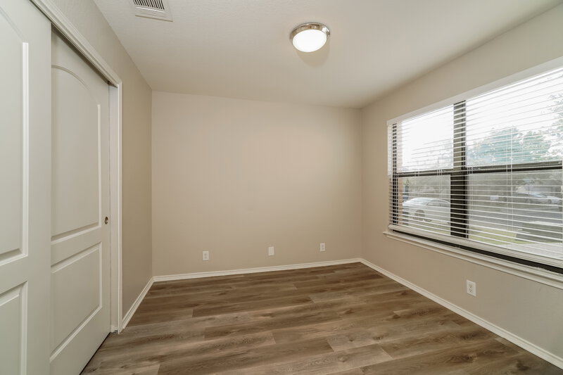 1,805/Mo, 204 Calixto Ct San Marcos, TX 78666 Bedroom View 3
