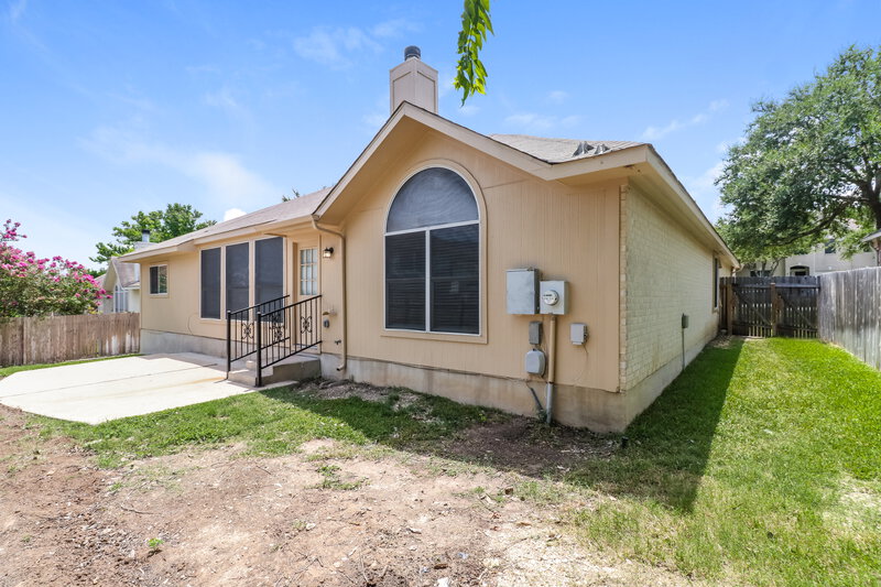 2,265/Mo, 3723 Eagles Nest St Round Rock, TX 78665 Rear View