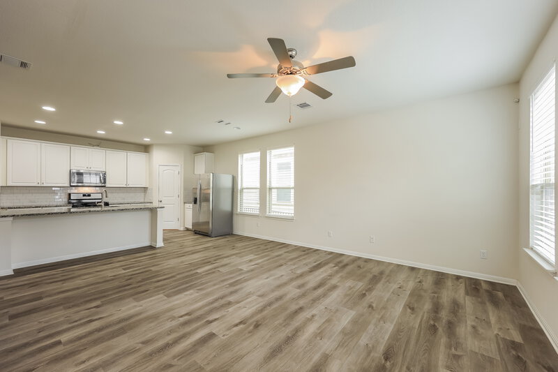 1,785/Mo, 200 Diamond Point Dr Dripping Springs, TX 78620 Living Room View