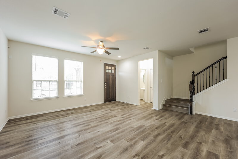 1,785/Mo, 200 Diamond Point Dr Dripping Springs, TX 78620 Living Room View 2