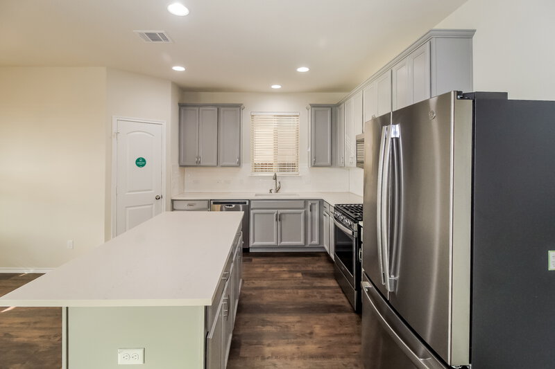 2,095/Mo, 492 Perryville Loop Liberty Hill, TX 78642 Kitchen View 2