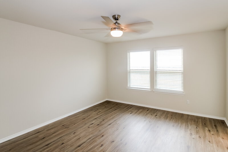 2,095/Mo, 492 Perryville Loop Liberty Hill, TX 78642 Main Bedroom View