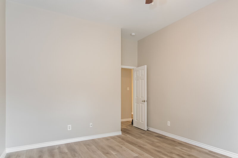 1,830/Mo, 104 Winecup Path Cedar Creek, TX 78612 Main Bedroom View