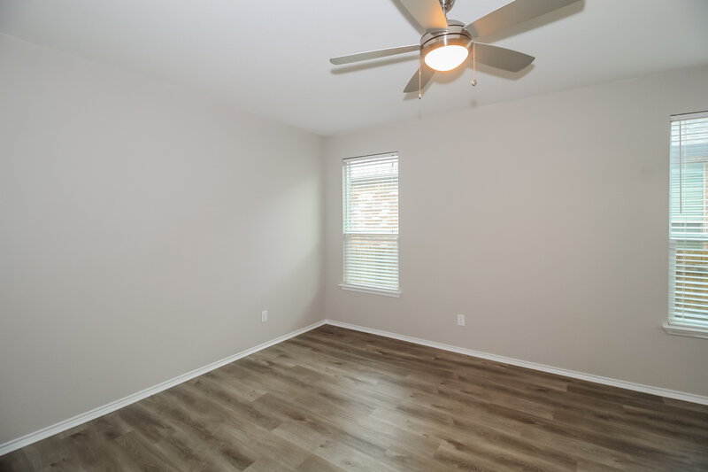 2,335/Mo, 445 Sheepshank Dr Georgetown, TX 78633 Main Bedroom View