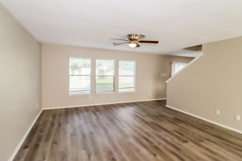 2,135/Mo, 2609 Byfield Dr Cedar Park, TX 78613 Living Room View 2