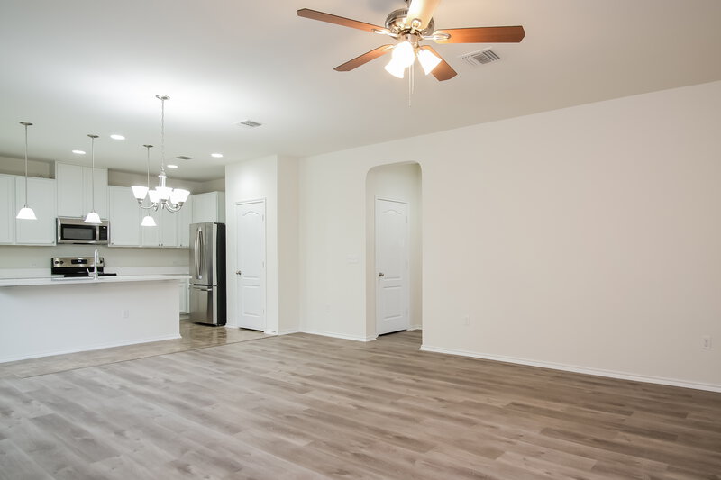 2,305/Mo, 1505 Verdana Dr Austin, TX 78753 Living Room View 2