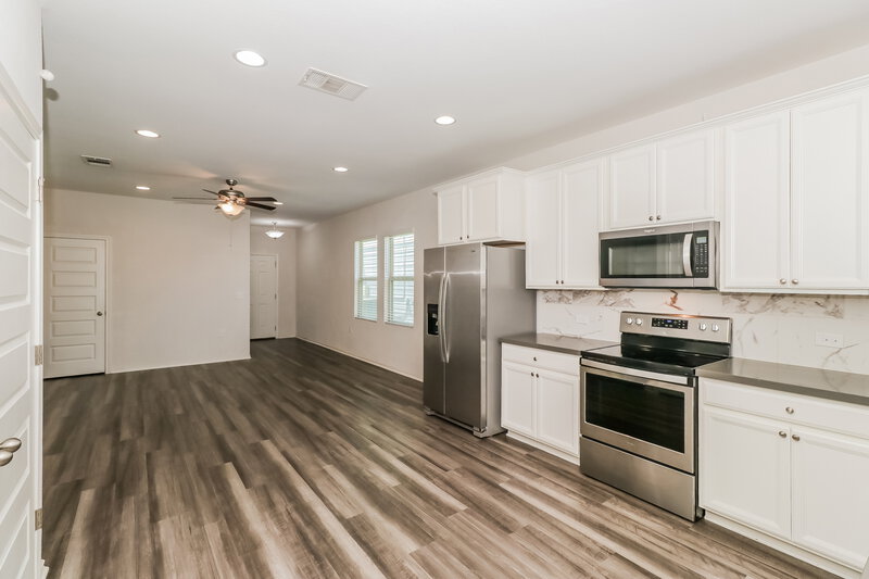 1,825/Mo, 13108 Foreston Dr Austin, TX 78754 Kitchen View