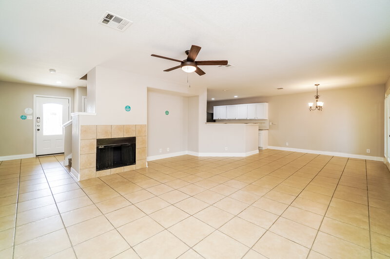 2,050/Mo, 101 Cermeno Cove Kyle, TX 78640 Living Room View 2