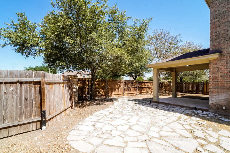 2,050/Mo, 101 Cermeno Cove Kyle, TX 78640 Rear View