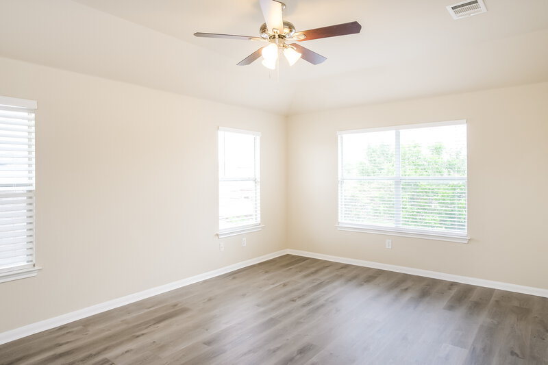2,580/Mo, 18505 Silent Water Way Pflugerville, TX 78660 Main Bedroom View 2