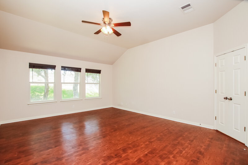 1,905/Mo, 1105 Wigwam Leander, TX 78641 Main Bedroom View