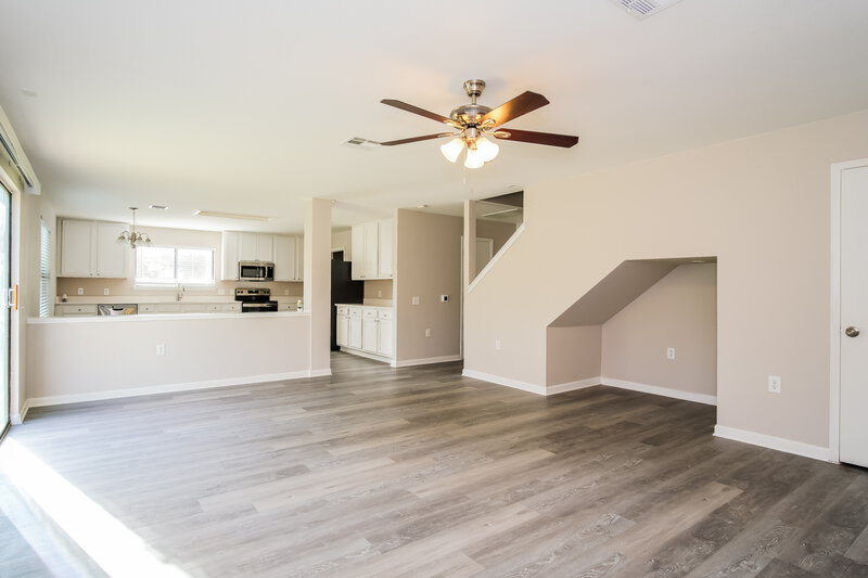 2,455/Mo, 7919 Eudora Ln Austin, TX 78747 Living Room View 3
