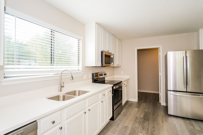2,455/Mo, 7919 Eudora Ln Austin, TX 78747 Kitchen View